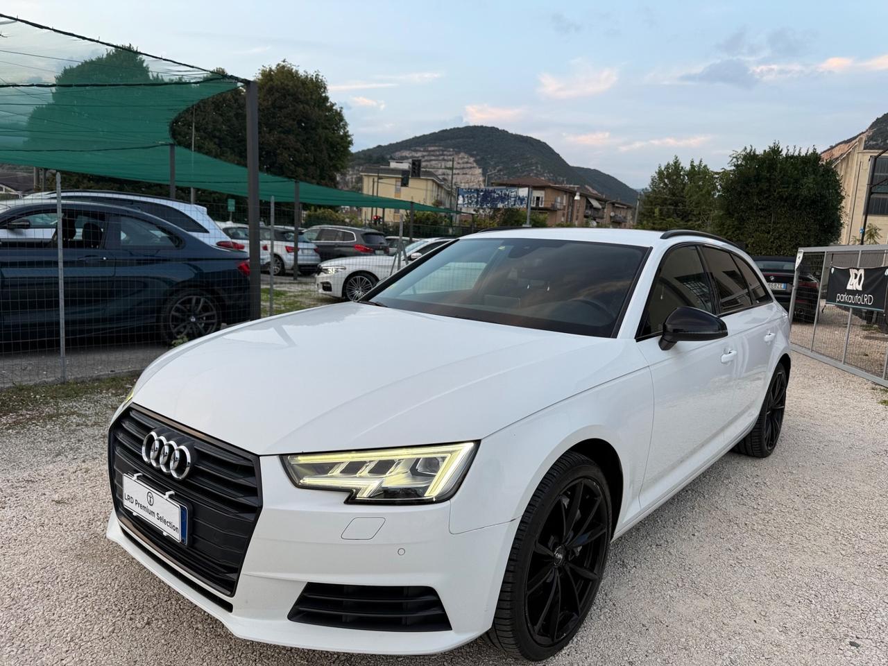 Audi A4 Avant 3.0 TDI 272 CV quattro Sport Fari Matrix Navi Full