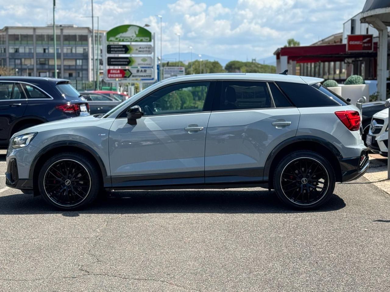 AUDI Q2 40 TFSI quattro S tronic Identity Black 190CV