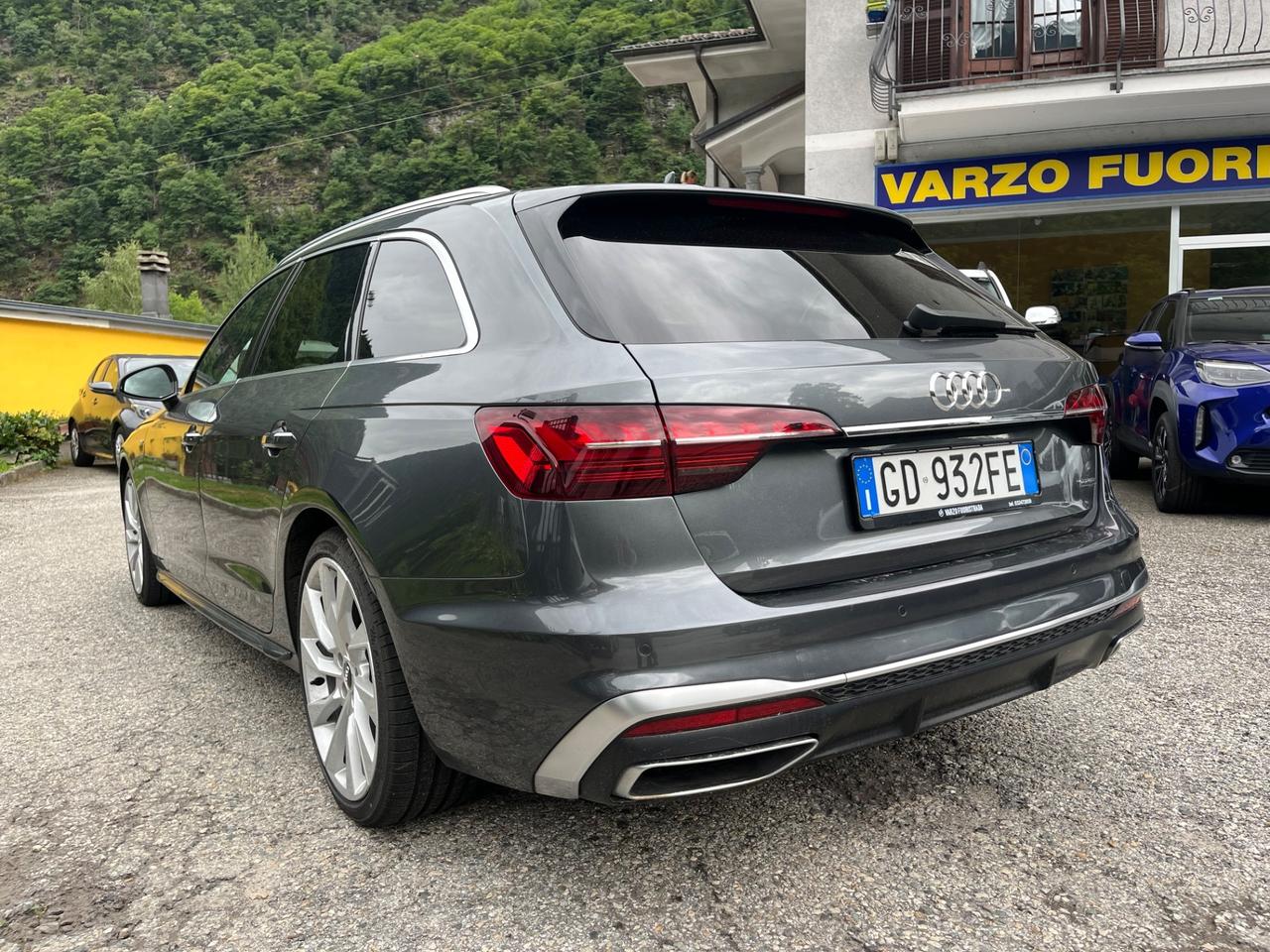 Audi A4 Avant 40 TDI quattro S tronic line edition