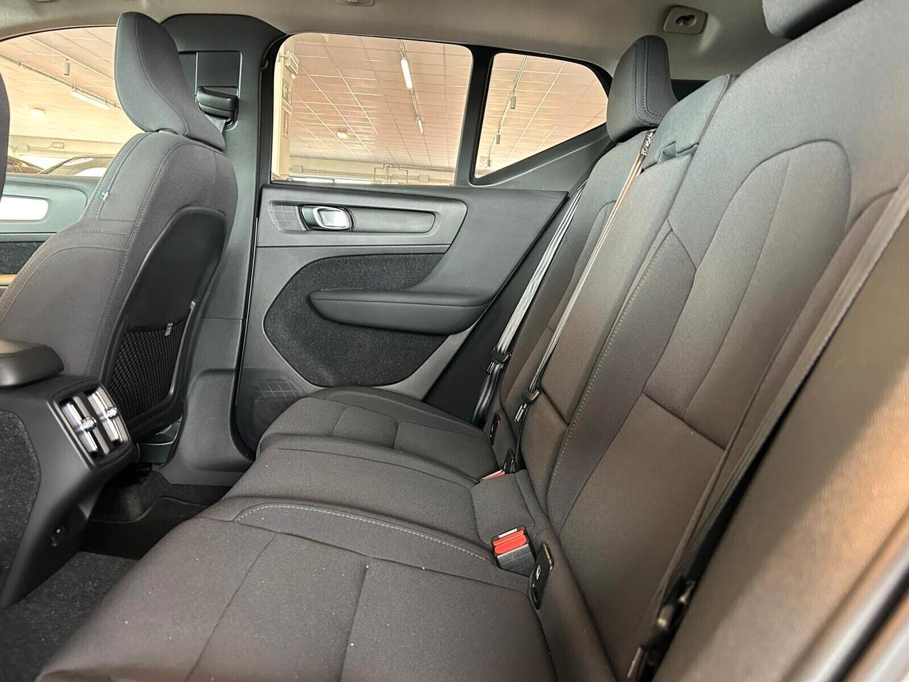 Volvo XC40 MOMENTUM PRO D3 Geartronic