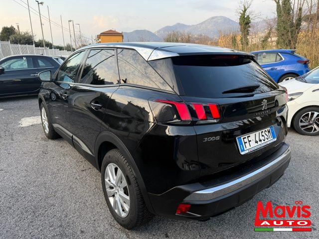 PEUGEOT 3008 BlueHDi 120 S&S Business