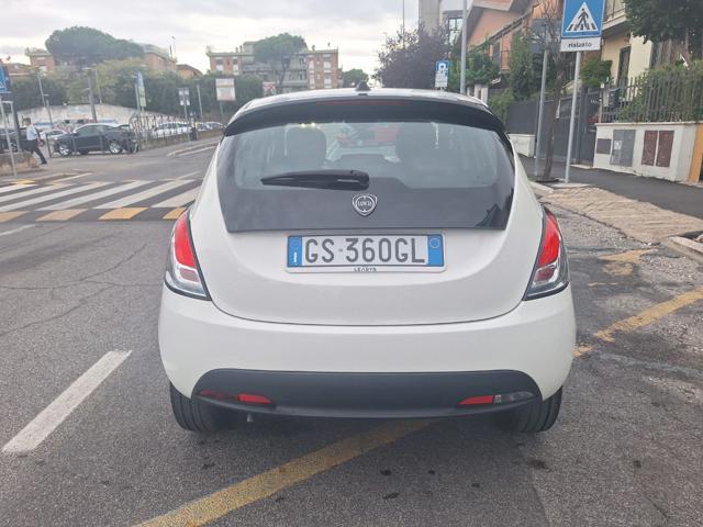 LANCIA Ypsilon 1.0 FireFly 70CV HYBRID ORO - KM ZERO ITALIANA