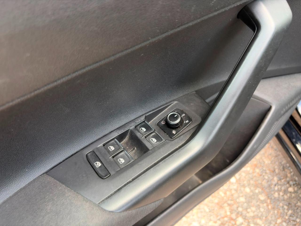 Volkswagen Polo 1.0 TSI DSG GPL