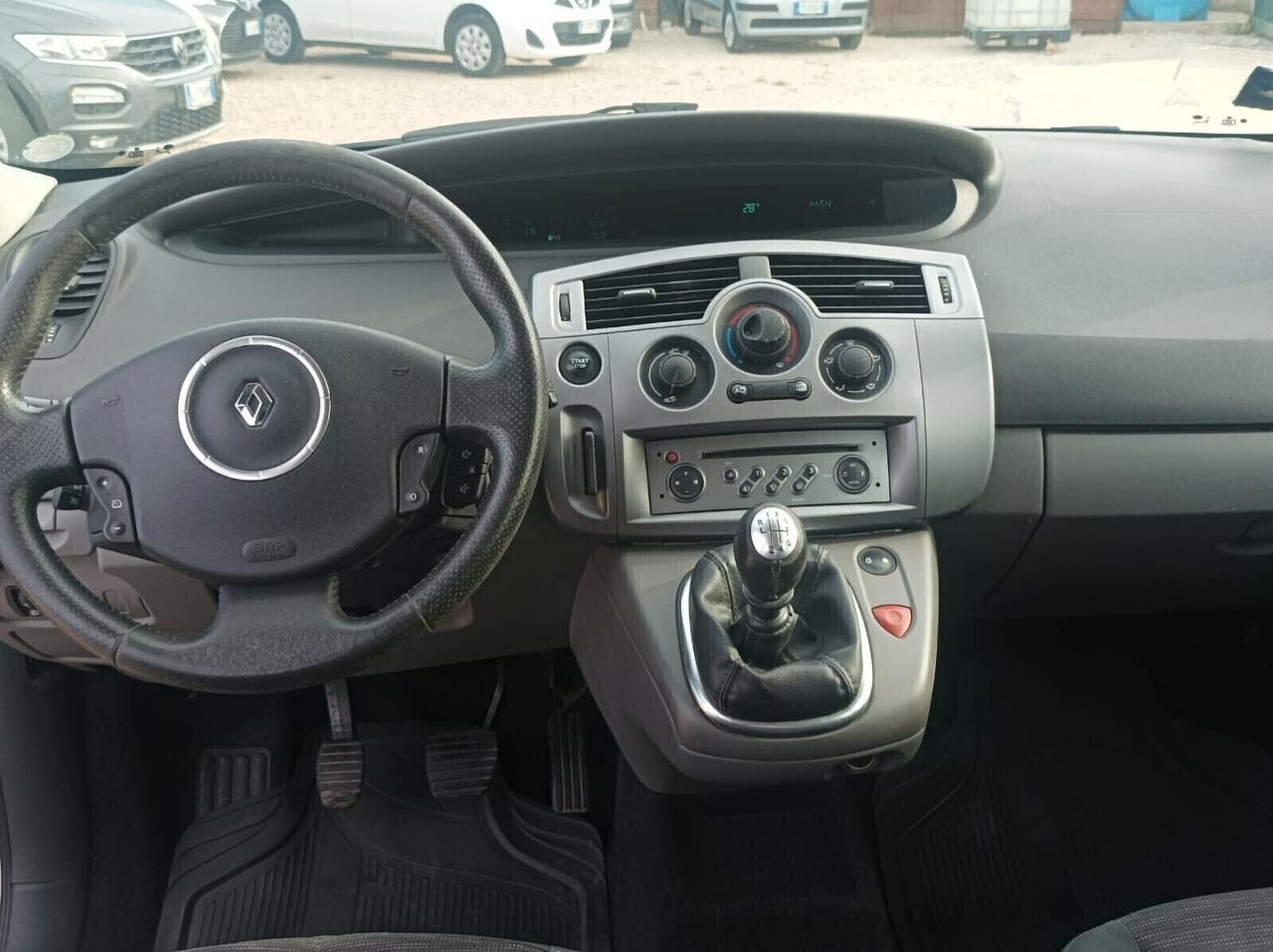 Renault Scenic Scénic 1.5 dCi 110CV Dynamique