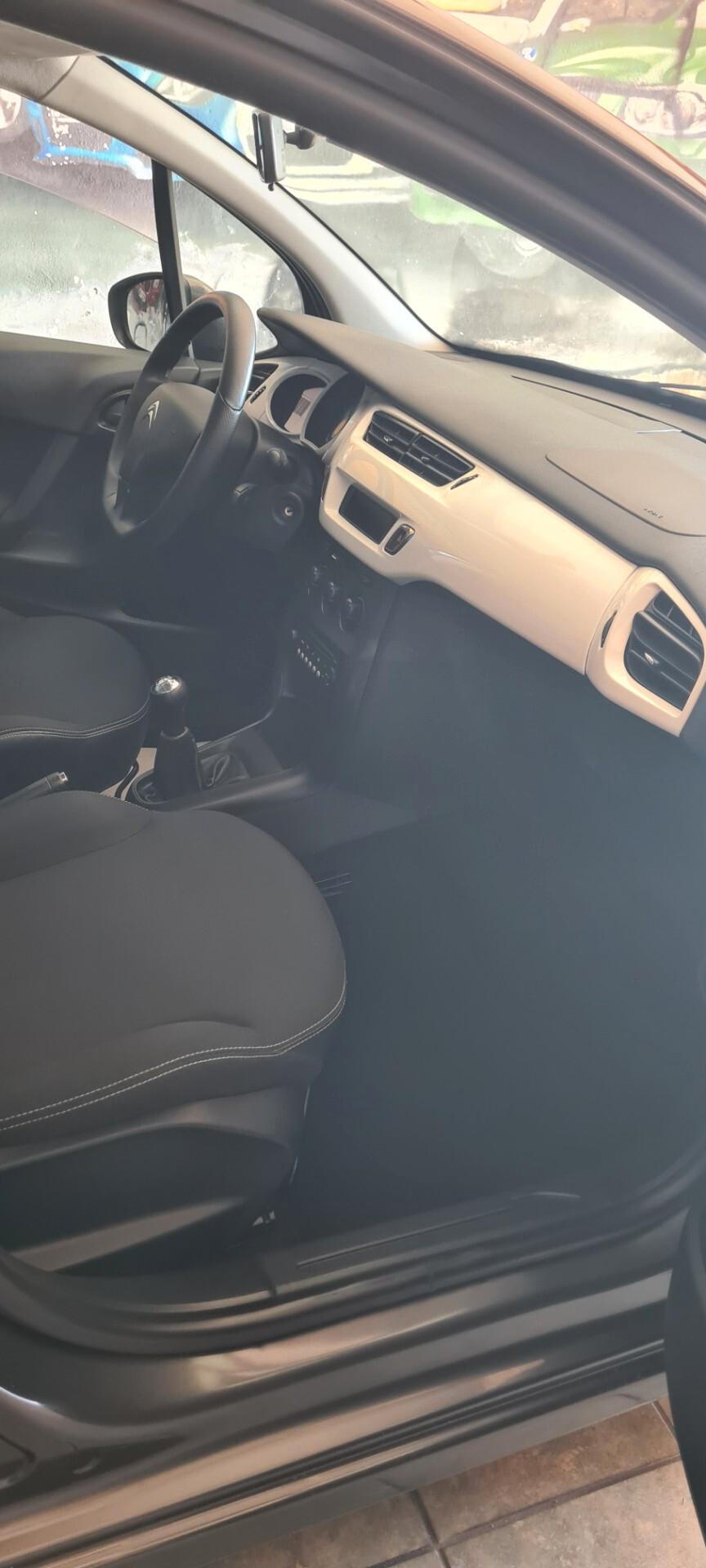 Citroen C3 PureTech 82 Live Edition