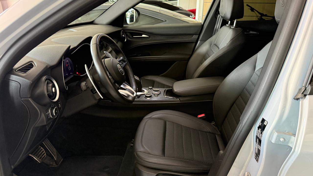 ALFA ROMEO STELVIO Q4 RESTYLING TETTO APRIBILE