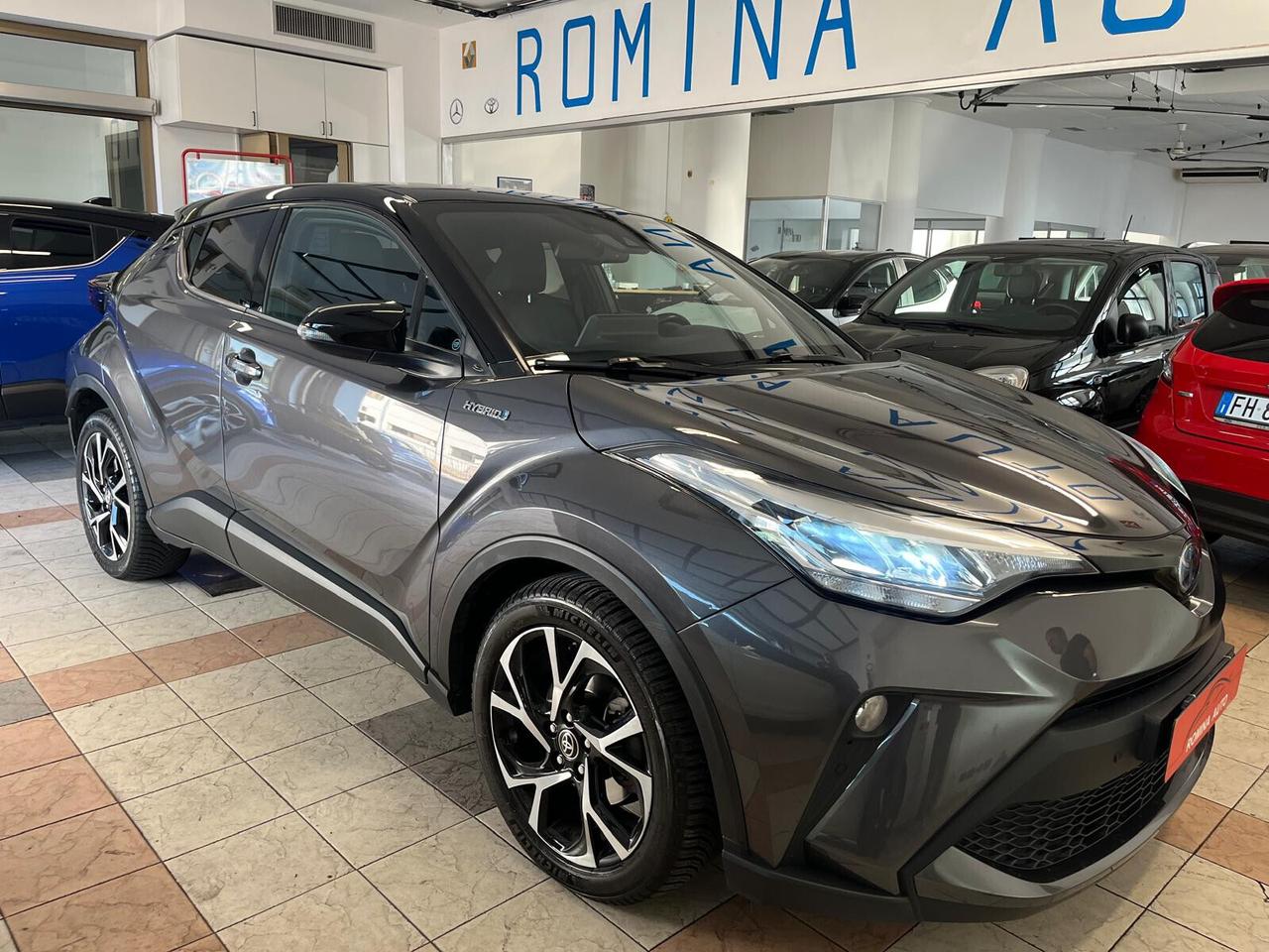 Toyota C-HR 2.0 Hybrid E-CVT Trend