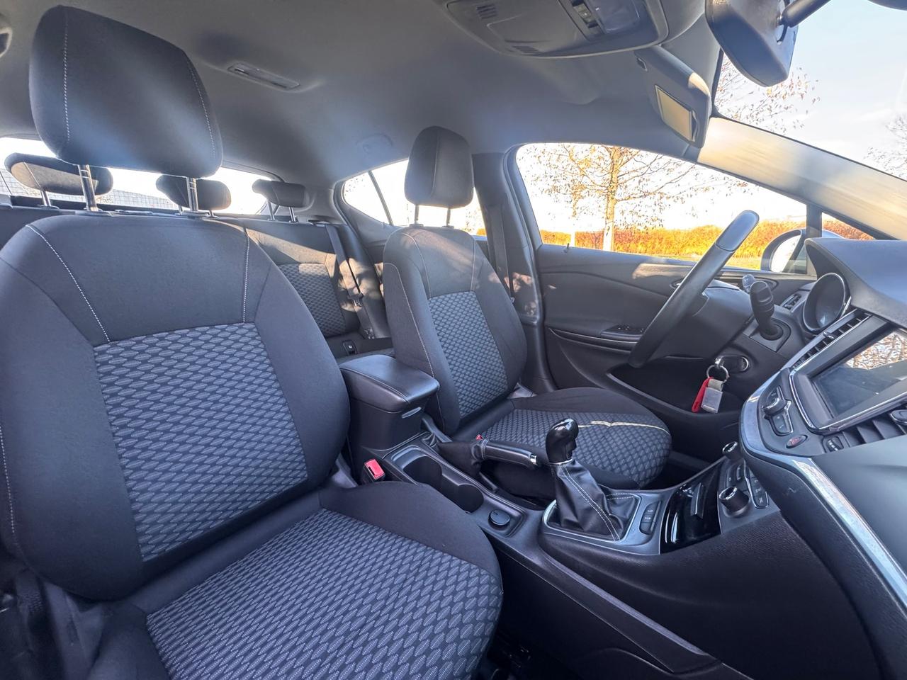 Opel Astra 1.6 CDTi 110CV Start&Stop 5 porte Dynamic