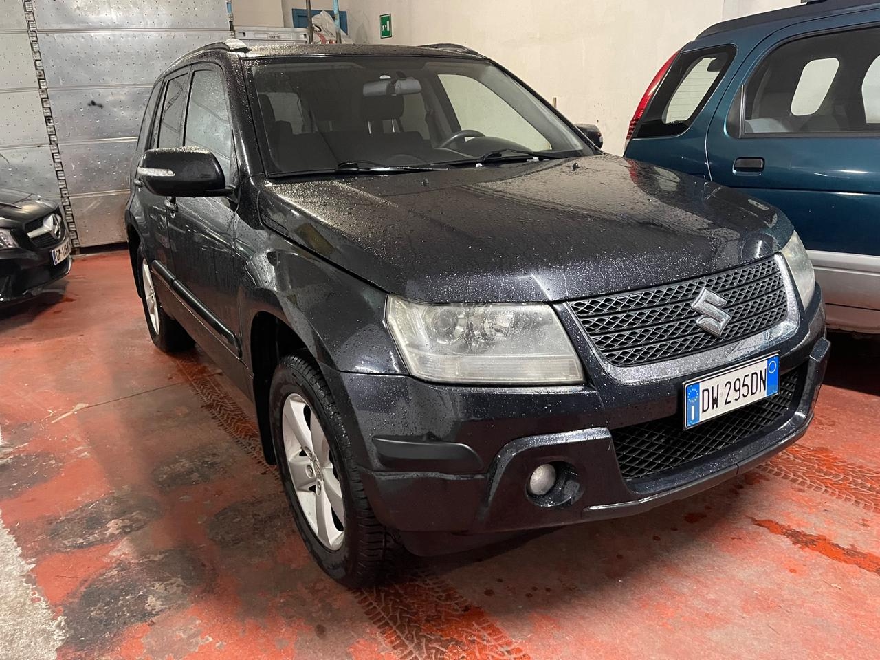 Suzuki Grand Vitara 2.0 16V 5 porte