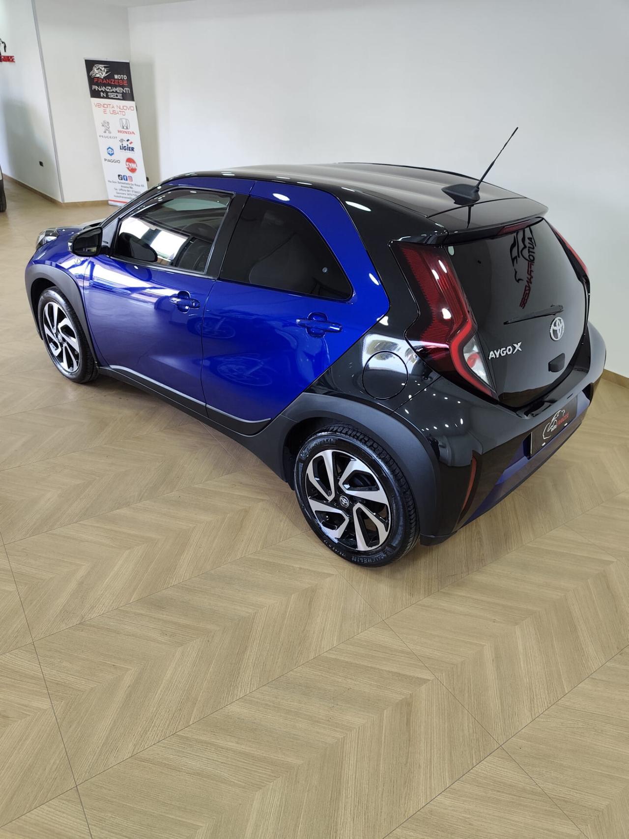 Toyota Aygo X 1.0 VVT-i 72 CV 5 porte Lounge Air S-CVT