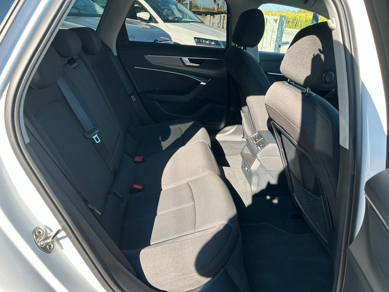 Audi A6 Avant 40 2.0TDI 204CV Mhev QUATTRO S-Tronic Business