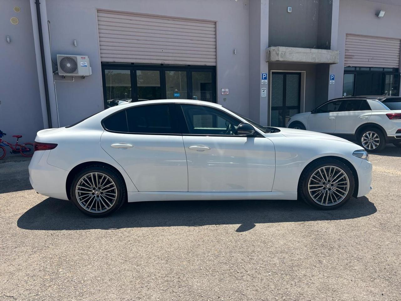 Alfa Romeo Giulia 2.2 Turbodiesel 160 CV AT8 Executive