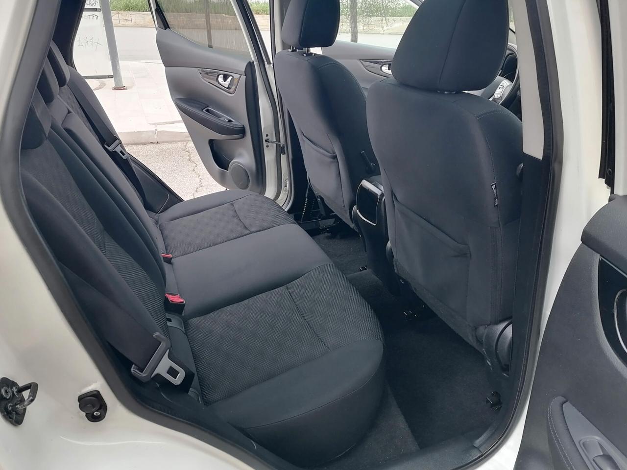 Nissan Qashqai 1.5 dCi TEKNA TETTO PANORAMICO 2017