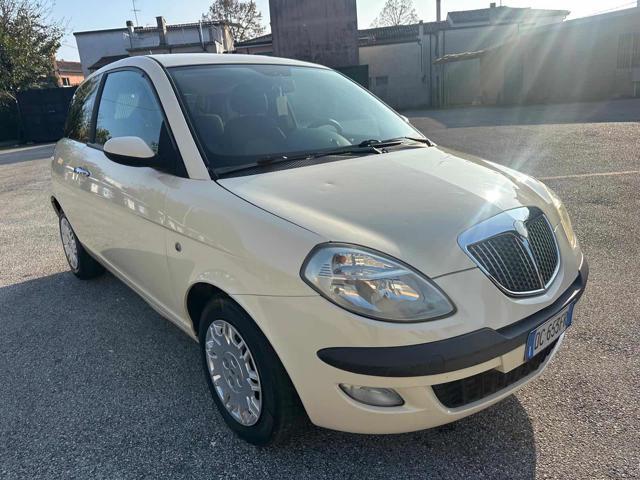 LANCIA Ypsilon 1.2 Neopatentati 92,061km Bellissima