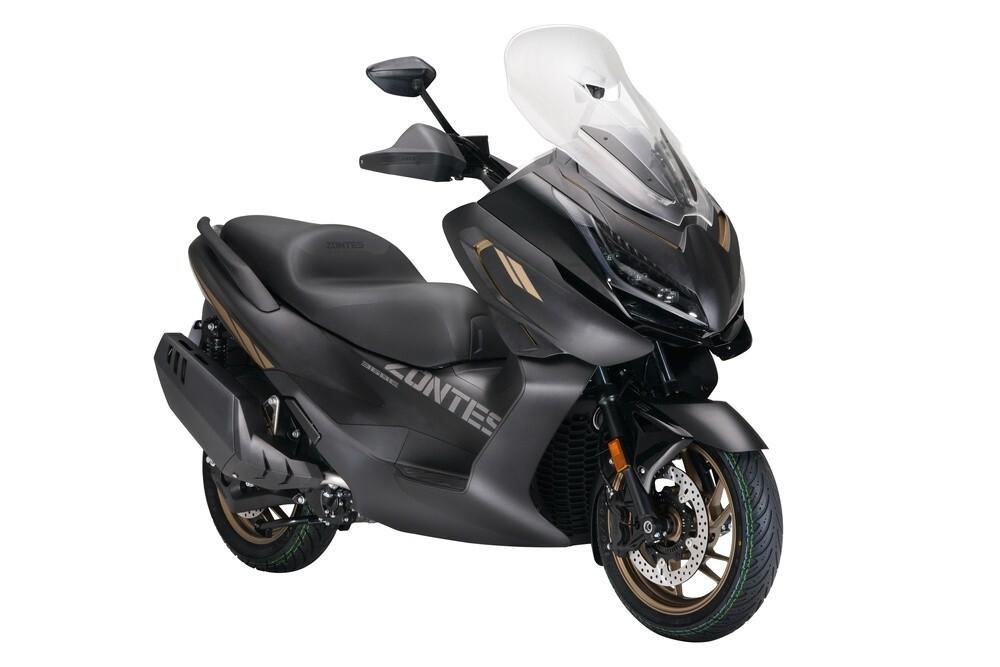 Zontes 368E 2026 NUOVO – 39CV – TFT – Parabrezza Elettrico – A2 – Tmax / X-ADV alternativa – Roma