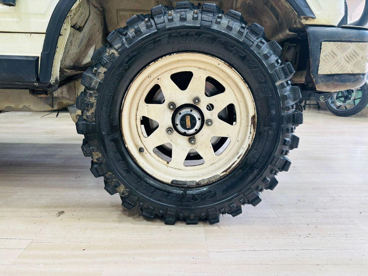 Suzuki SJ 410 Santana Cabrio motore 1300 ASI