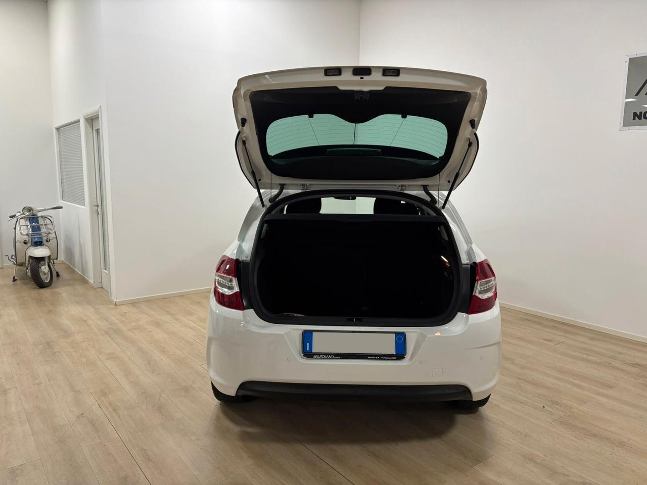 Citroen C4 1.4 VTi 95