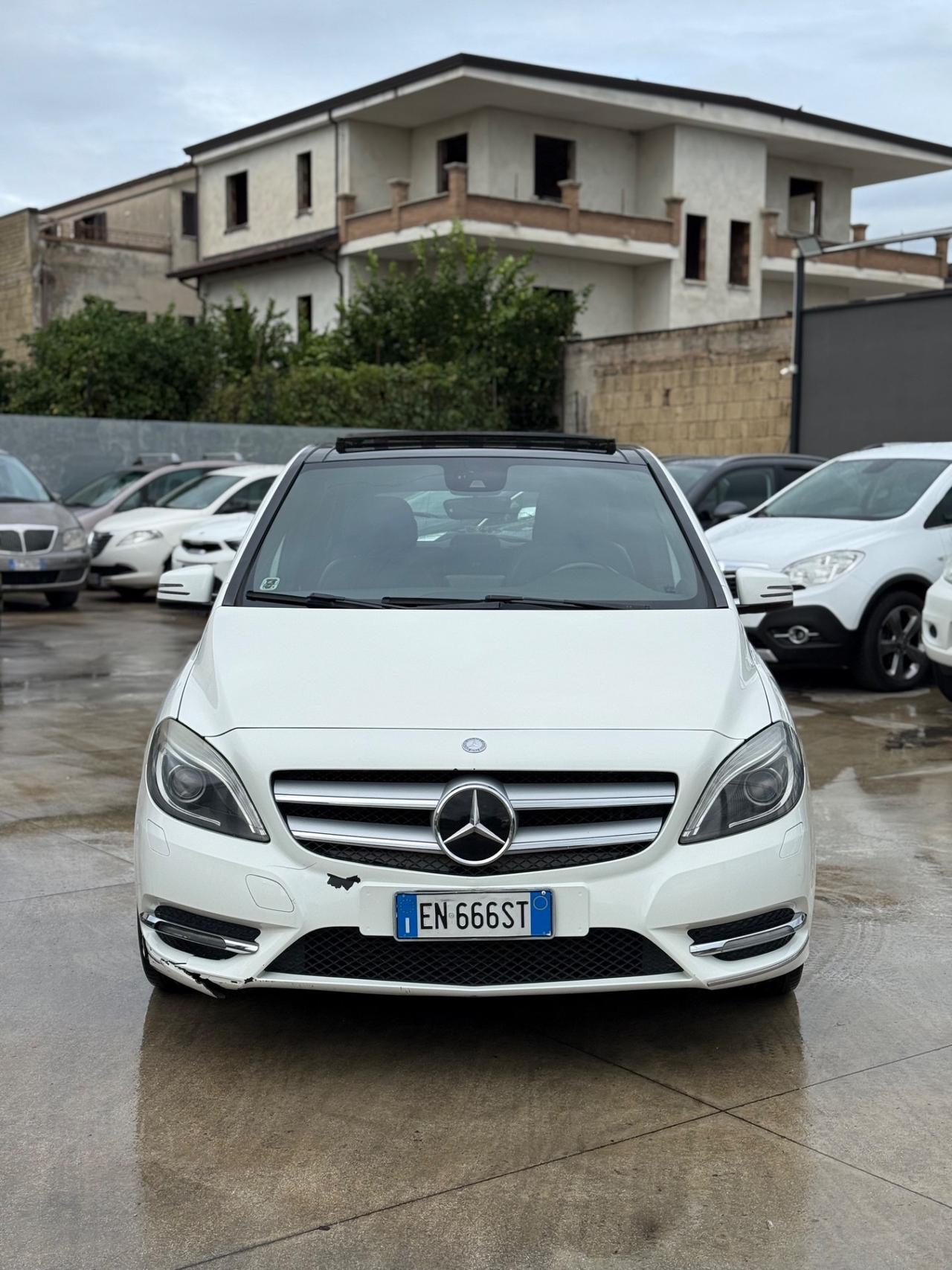 Mercedes-benz B 180 CDI BlueEFFICIENCY Premium