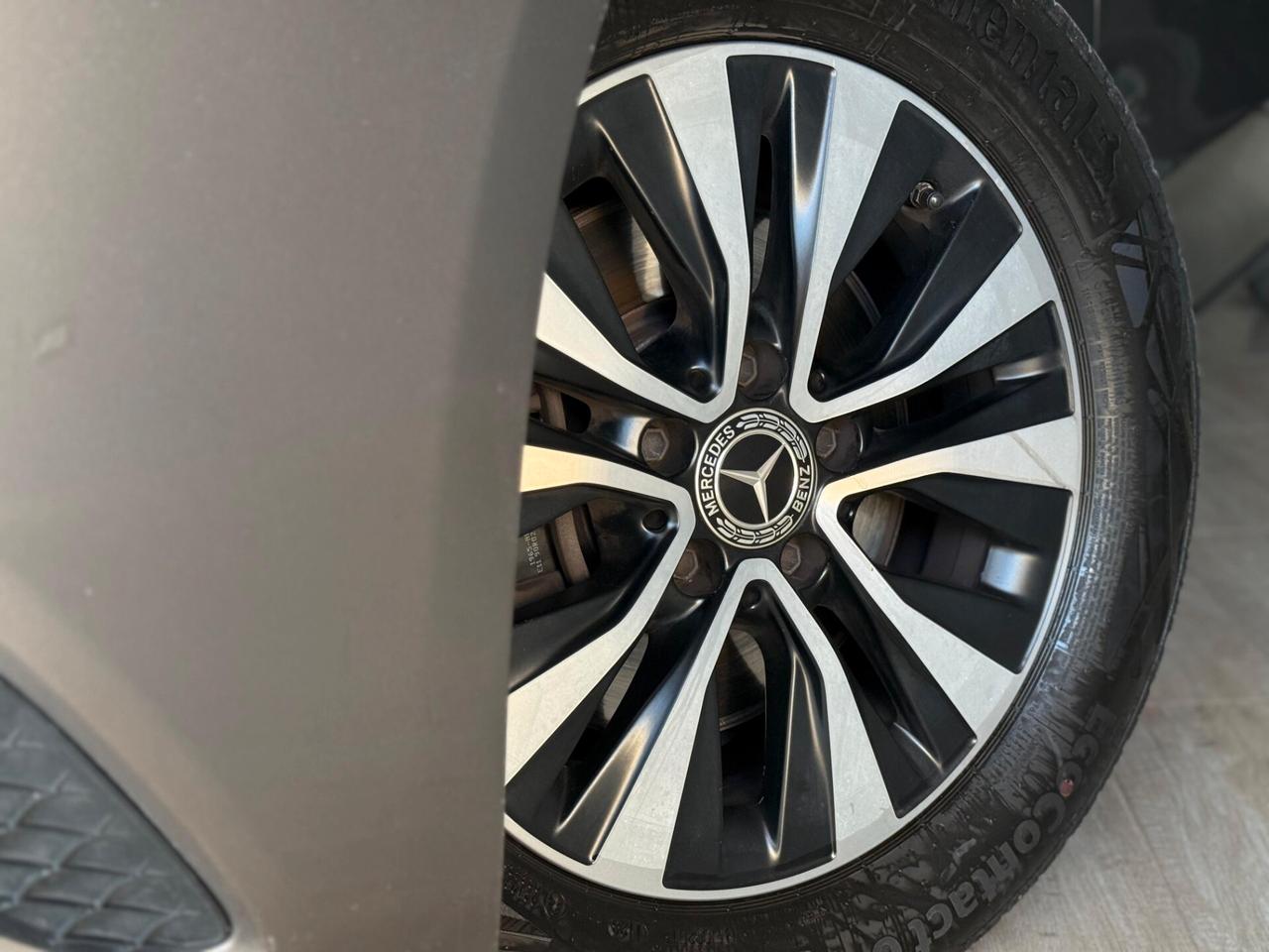 Mercedes-benz B 180 d Automatic Sport