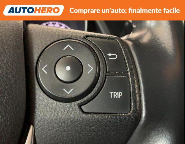 TOYOTA Auris Touring Sports 1.8 Hybrid Black Edition
