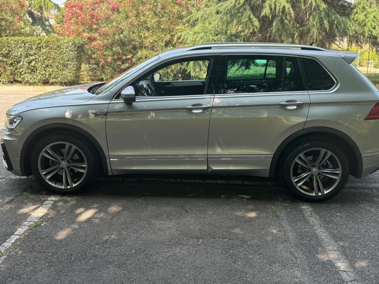 Tiguan 1.6 TDI RLINE BlueMotion NUOVA 3496098896