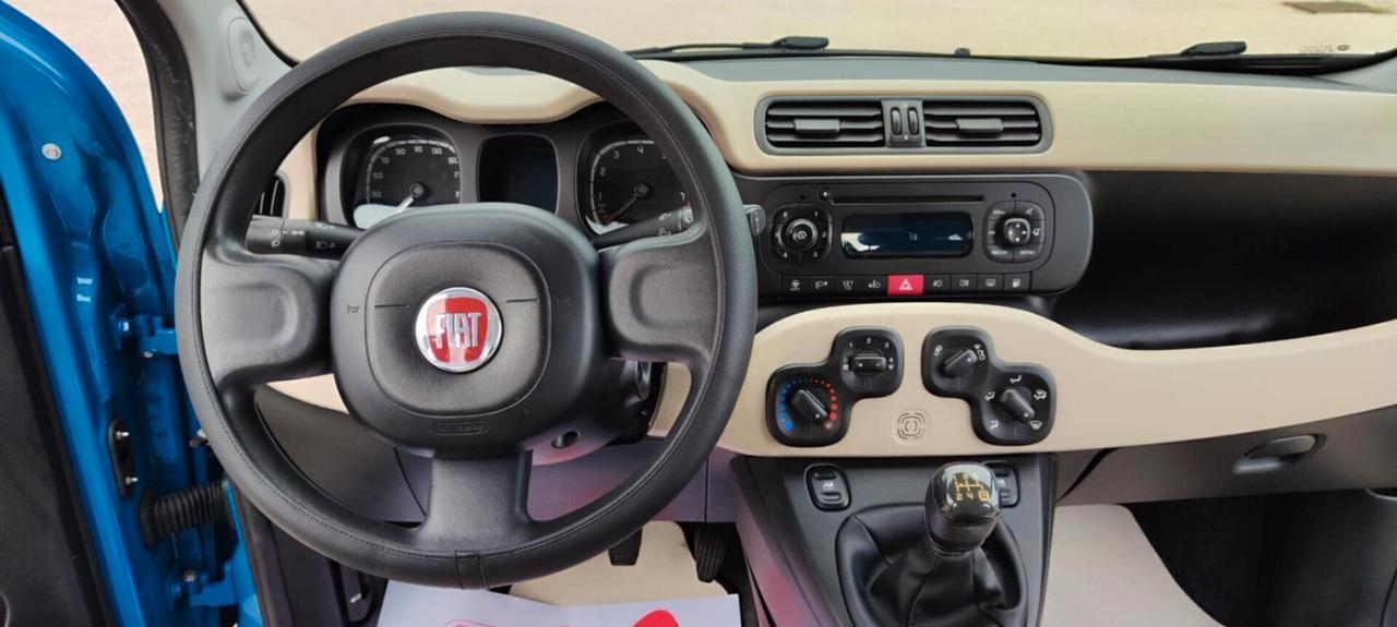 Fiat Panda 0.9 TwinAir Turbo Natural Power Lounge