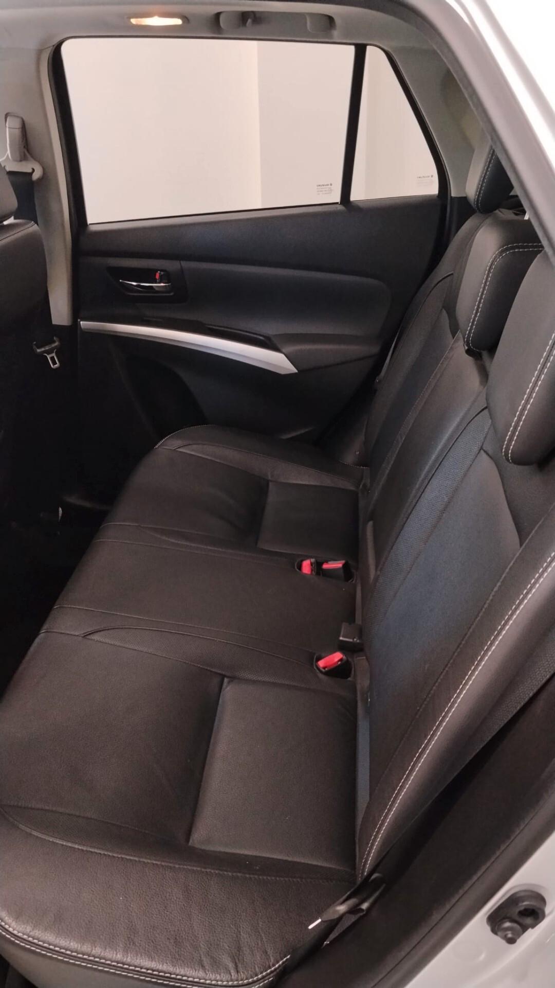 Suzuki S-Cross 1.4 Hybrid A/T Starview