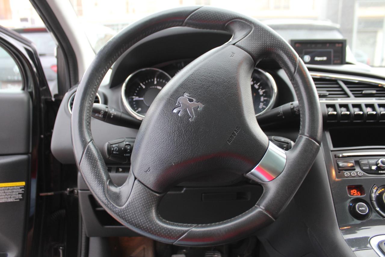 Peugeot 3008 1.6 HDi 115CV Style