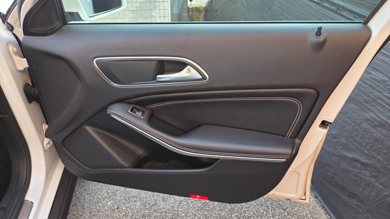 Mercedes-benz GLA 180 Premium unico proprietario