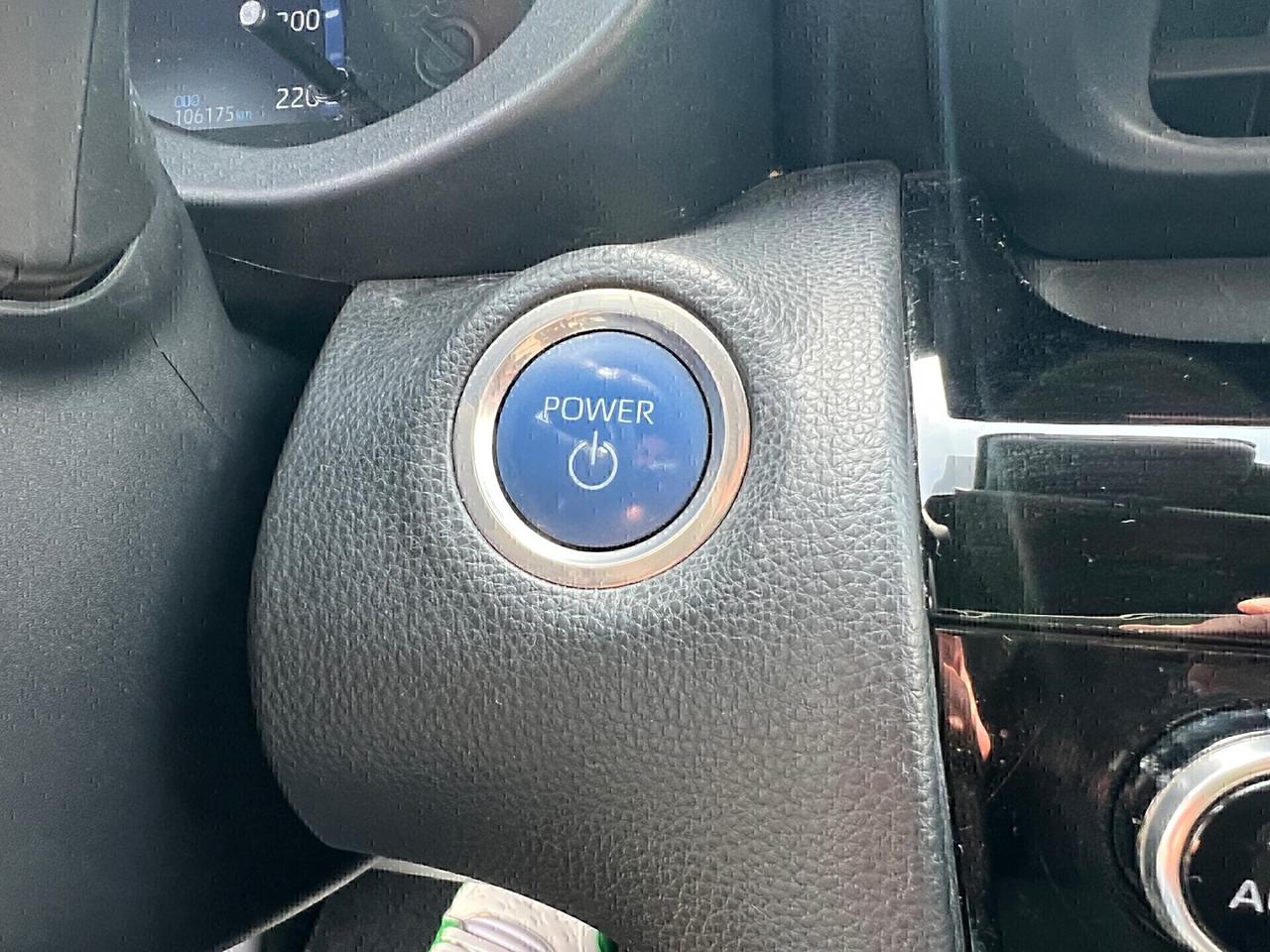 Toyota Yaris Cross 1.5Hybrid E-CVT AWD-2022