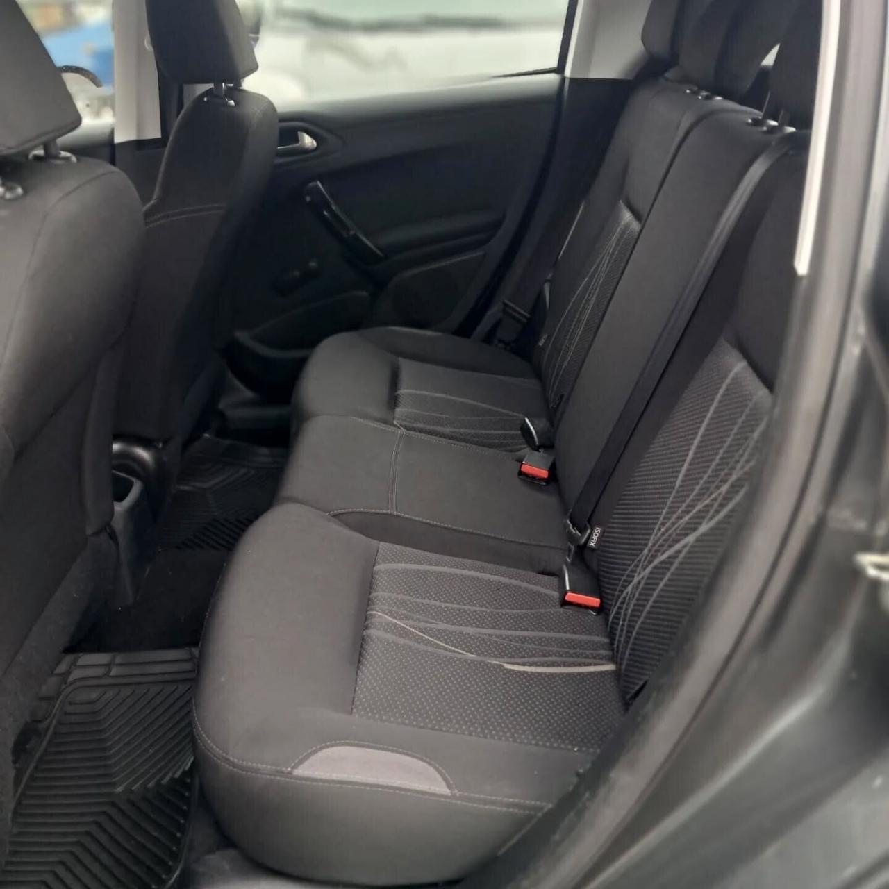 Peugeot 208 1.4 HDi 68 CV 5 porte Active