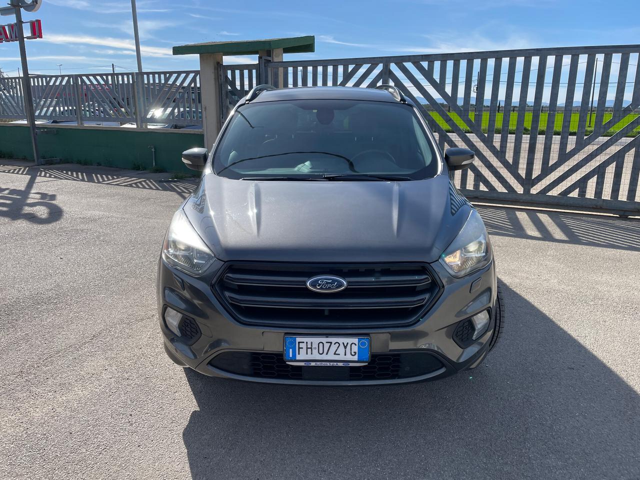 Ford Kuga 2.0 TDCI 150 CV S&S 4WD Powershift ST-Line