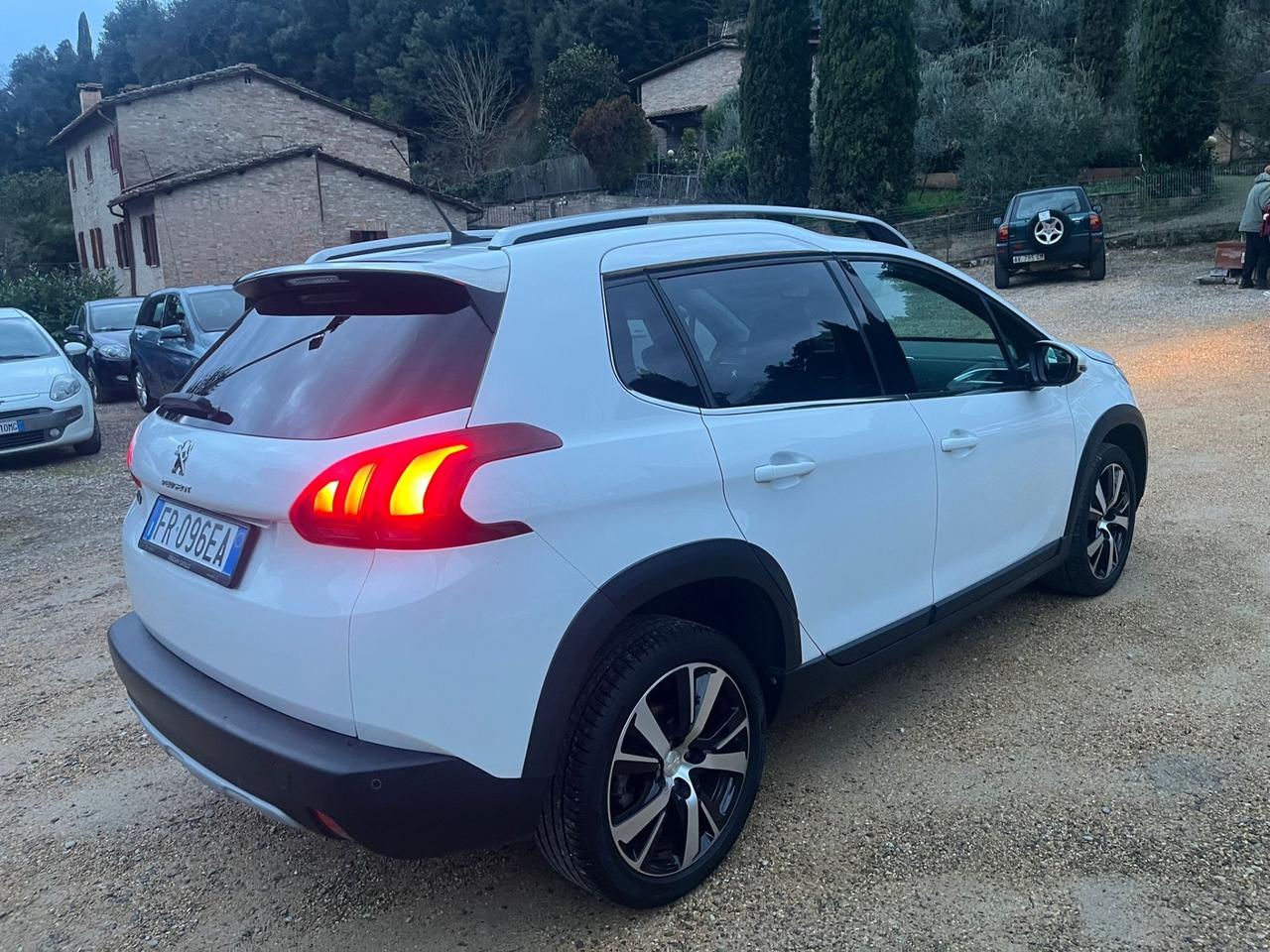 Peugeot 2008 1.5 Diesel - Neopatentati - Euro 6