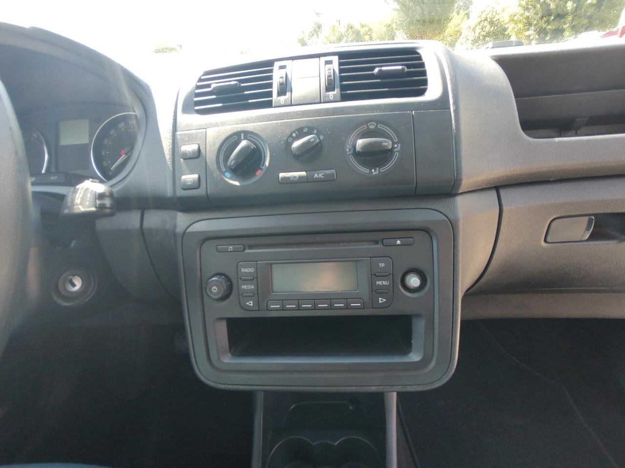 Skoda Roomster 1.2 12V 70CV Easy SENSORI RETRO, GARANZIA L.12 MESI, OK NEOPATENTATI