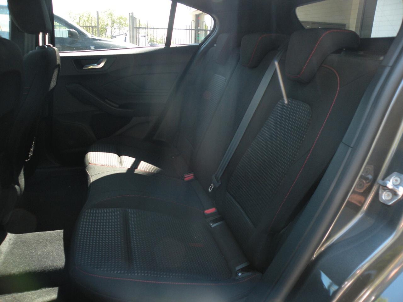 FORD FOCUS 1.0 HYBRID 125CV ST-LINE 2022