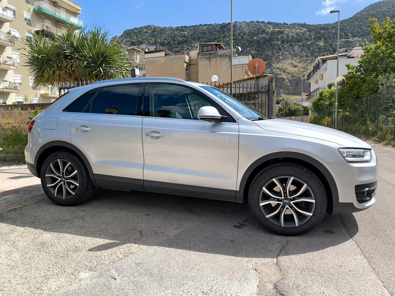 AUDI Q3 2.0 TDI 140CV 2013 DIESEL AMBITION PLUS FULL