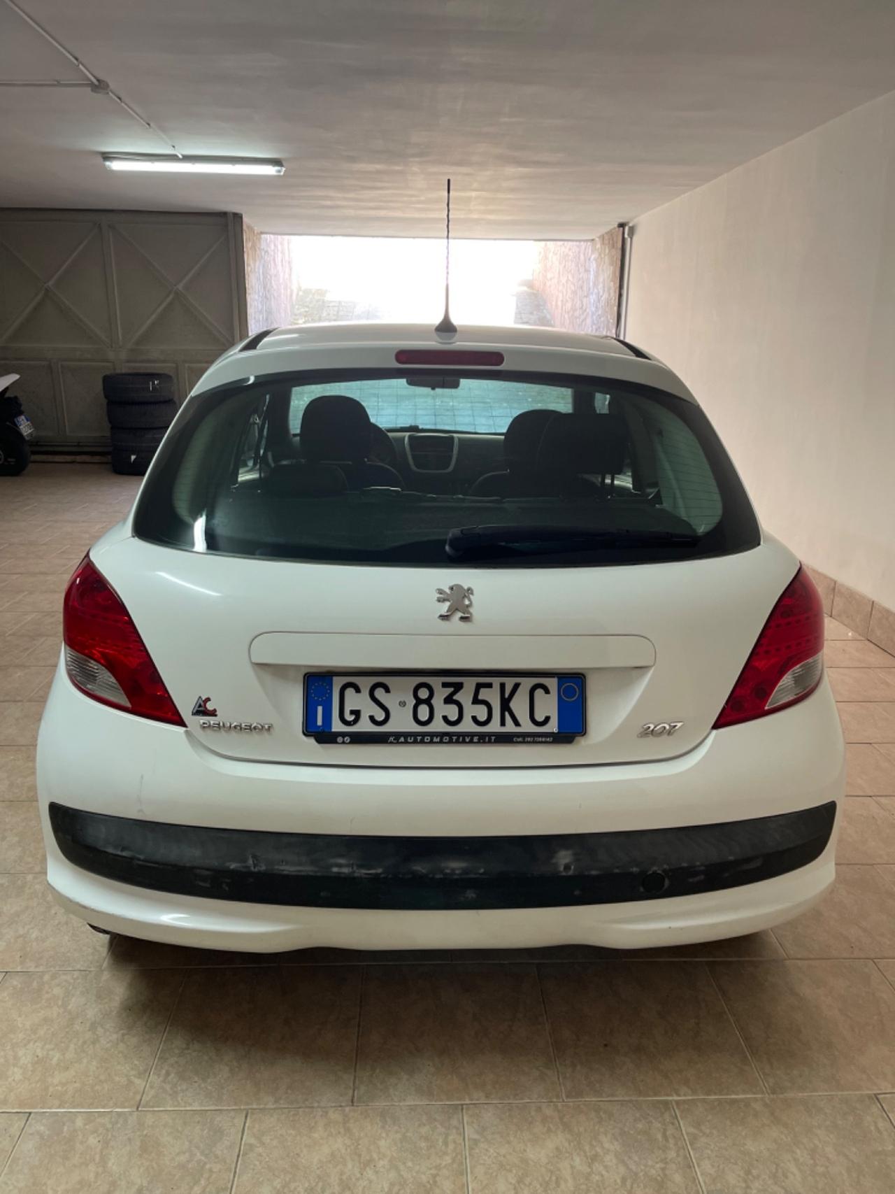 Peugeot 207 1.4 8V 75CV 3p. Energie Sport ECO GPL