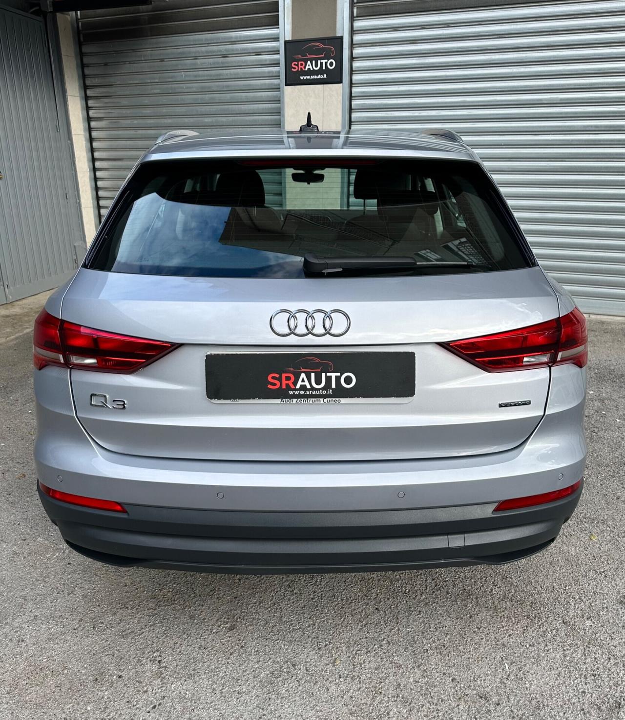 Audi Q3 35 TDI quattro S tronic Business Advanced