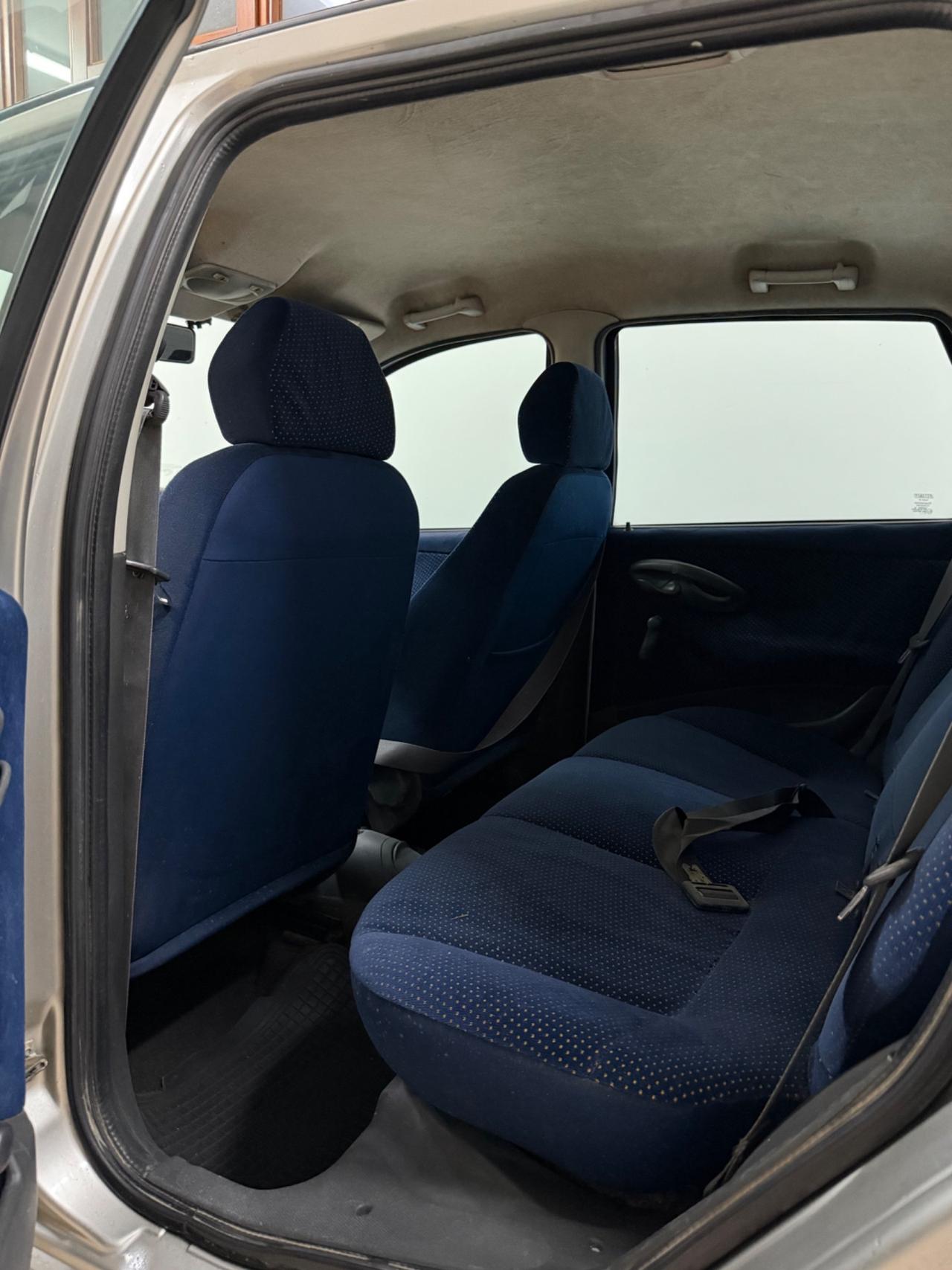 Fiat Punto 1.9 JTD 5 porte HLX