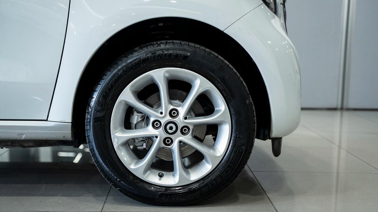 Smart ForFour 1.0 YOUNGSTER 71CV LED ITALIANA FULL OPTIONAL