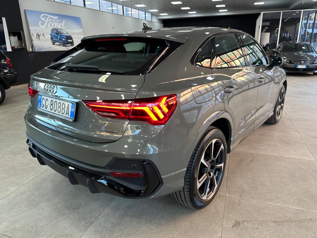 Audi Q3 40 TDI 200 CV quattro S tronic line edition 2021