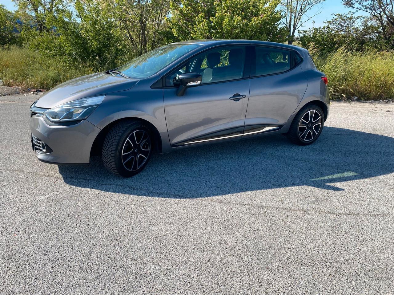 Renault Clio 1.2 75CV 5 porte Live