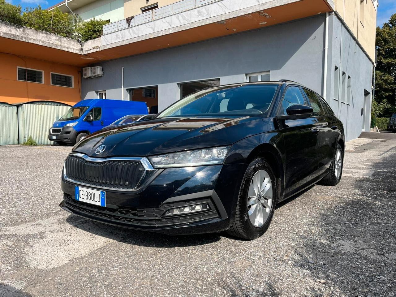 Skoda Octavia 2.0 TDI EVO SCR 150 CV DSG Wagon Style