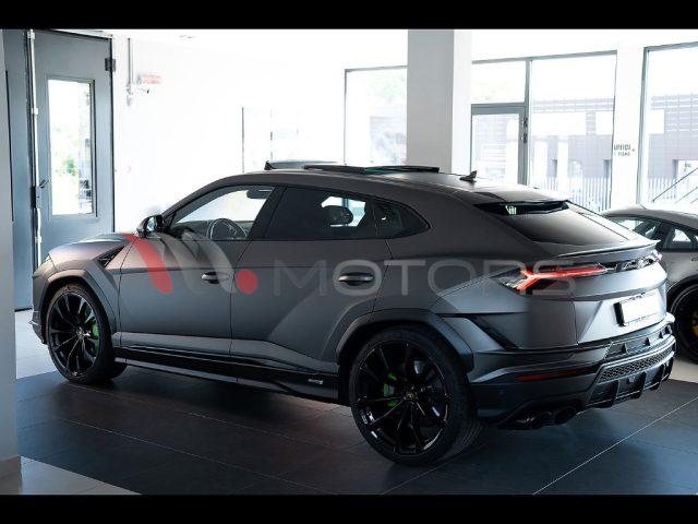 LAMBORGHINI Urus S 4.0 V8 666 CV