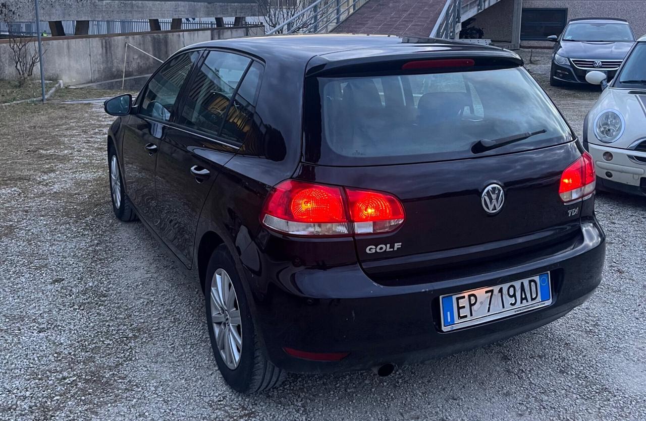 Volkswagen Golf 1.6 TDI 2012 PERFETTA NEOPATENTATI
