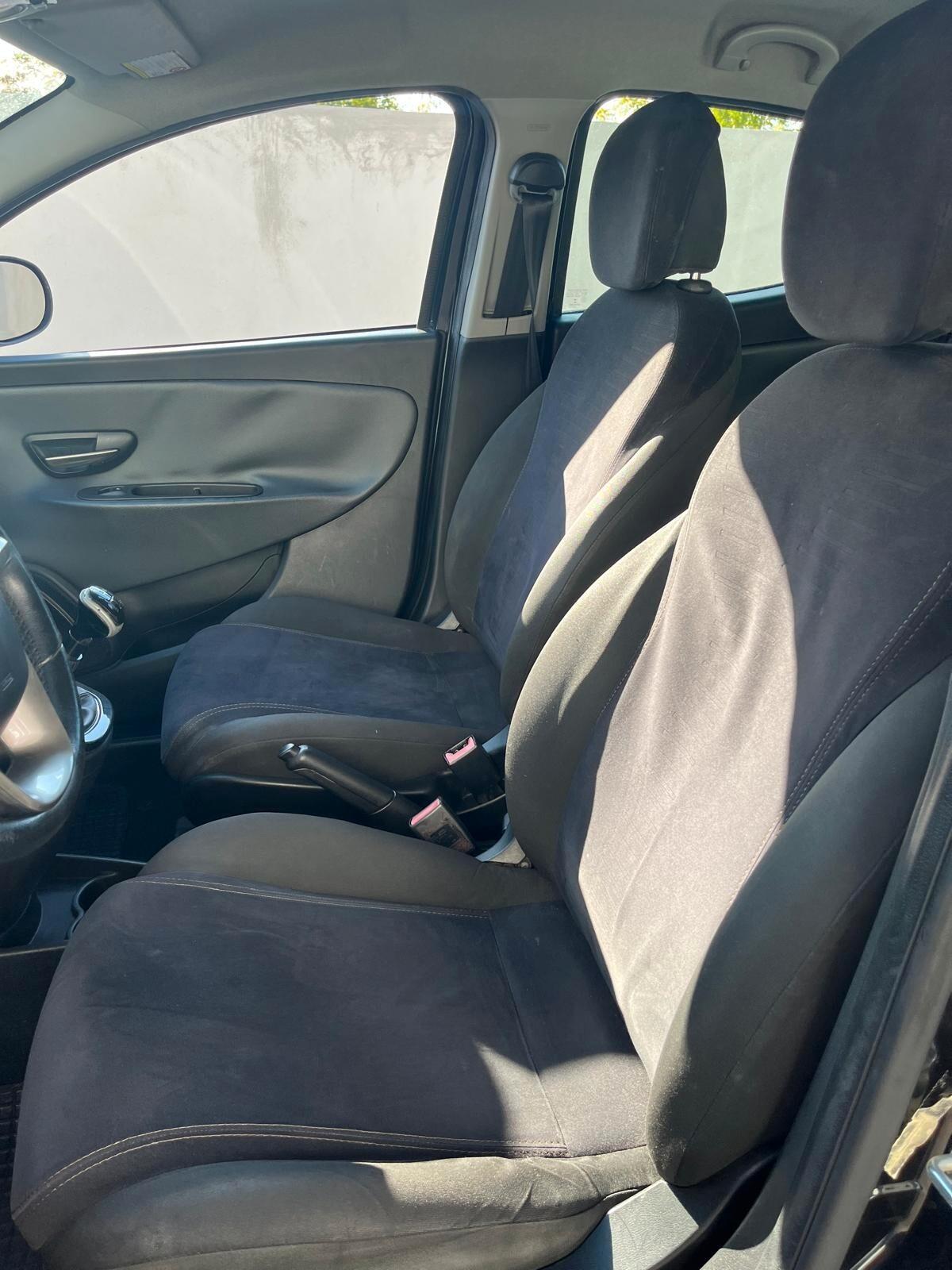 Lancia Ypsilon 1.3 MJT 16V 95 CV 5 porte S&S Gold