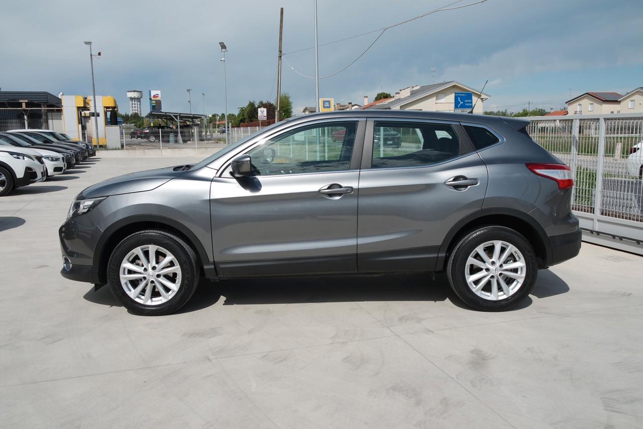 Nissan Qashqai 1.2 DIG-T Acenta