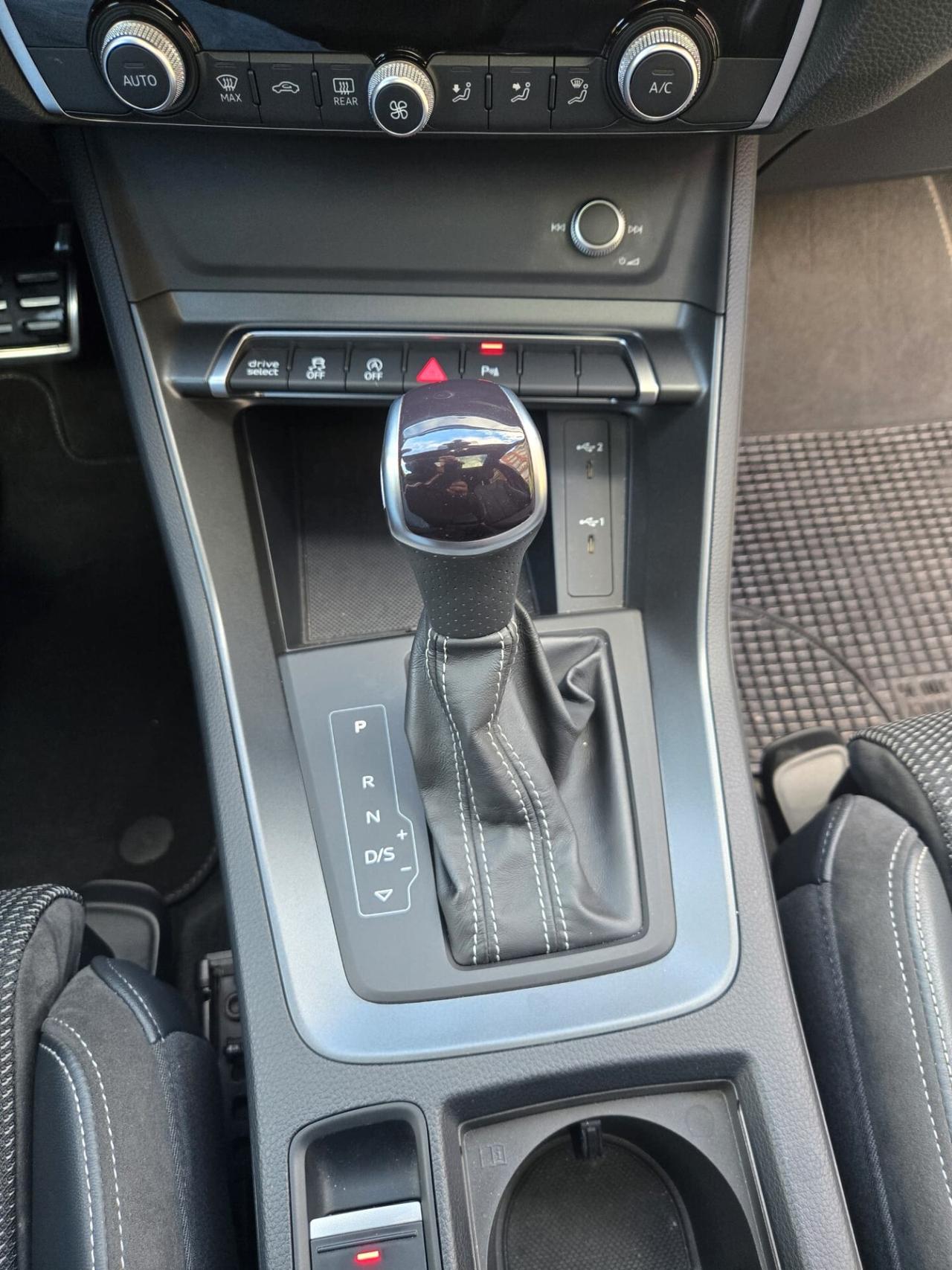 Audi Q3 40 TDI quattro S tronic line edition