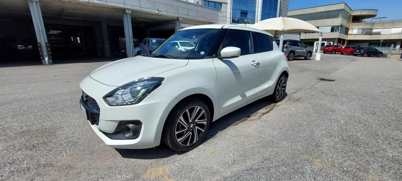 Suzuki Swift 1.2 Hybrid CVT Top cambio automatico