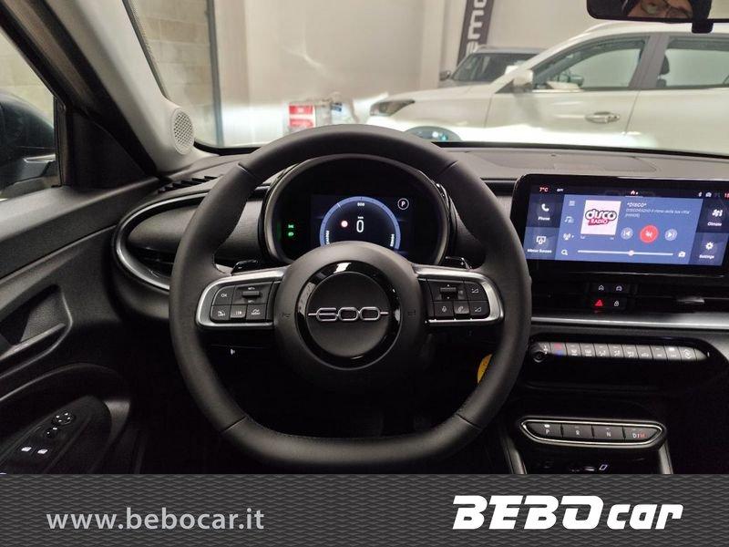 FIAT 600 Hybrid DCT MHEV